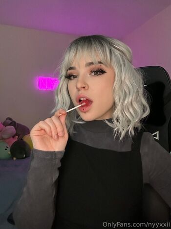 🔥 Nyyxxii  page leaked private photo uncensored full