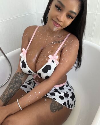 🔥 Ontlametseofficial leaked private photo uncensored full