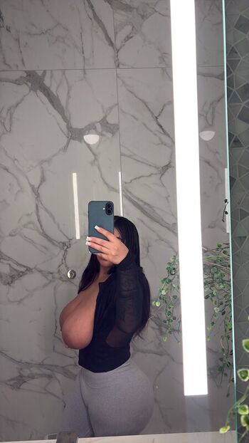 🔥 Parlayprincesa page leaked private photo uncensored full