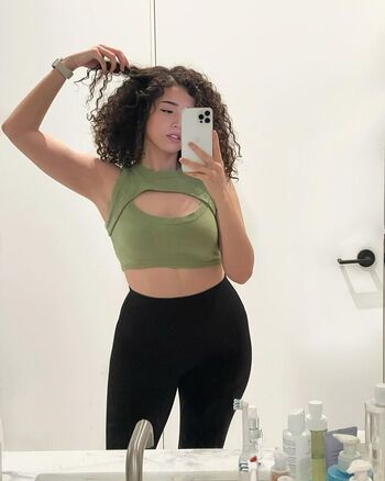 🔥 Pokimane  page leaked private photo uncensored full