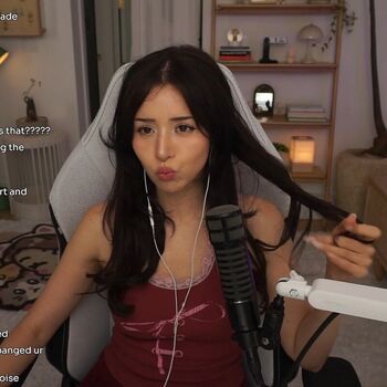 🔥 Pokimane  page leaked private photo uncensored full