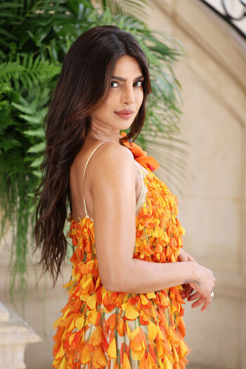 🔥 Priyanka chopra leaked private photo uncensored full