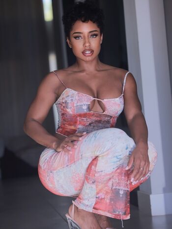 🔥 Qimmah russo  page leaked private photo uncensored full