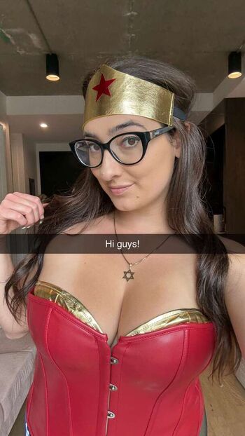 🔥 Qveenjulia  page leaked private photo uncensored full