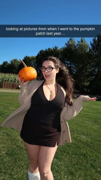 🔥 Qveenjulia  page leaked private photo uncensored full