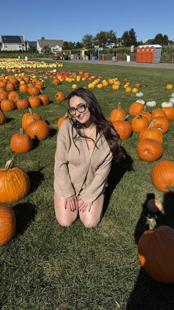 🔥 Qveenjulia leaked private photo uncensored full