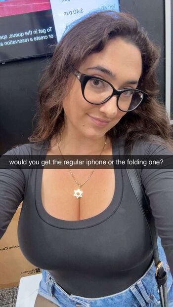 🔥 Qveenjulia leaked private photo uncensored full
