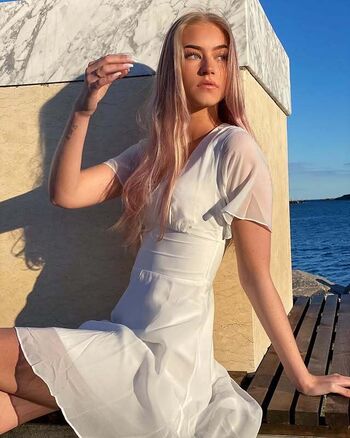 🔥 Rebecca pleym page leaked private photo uncensored full