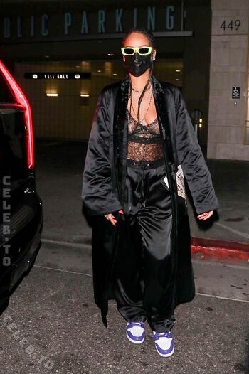 🔥 Rihanna leaked private photo uncensored full