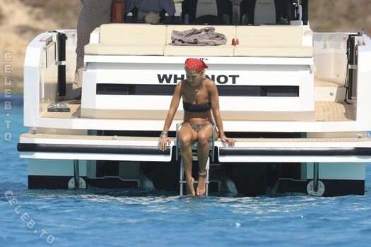 🔥 Rita ora  page leaked private photo uncensored full