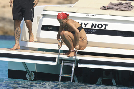🔥 Rita ora  page leaked private photo uncensored full