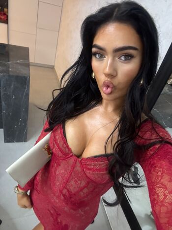 🔥 Roxanarosuu leaked private photo uncensored full