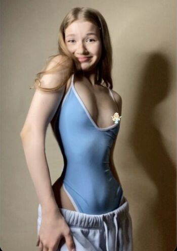 🔥 Russian girls page leaked private photo uncensored full