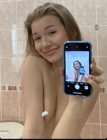 🔥 Russian girls page leaked private photo uncensored full