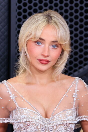 🔥 Sabrina carpenter  page leaked private photo uncensored full