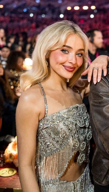 🔥 Sabrina carpenter  page leaked private photo uncensored full