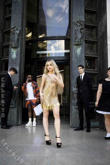 🔥 Sabrina carpenter  page leaked private photo uncensored full