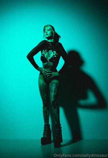 🔥 Sallydinosaur  page leaked private photo uncensored full