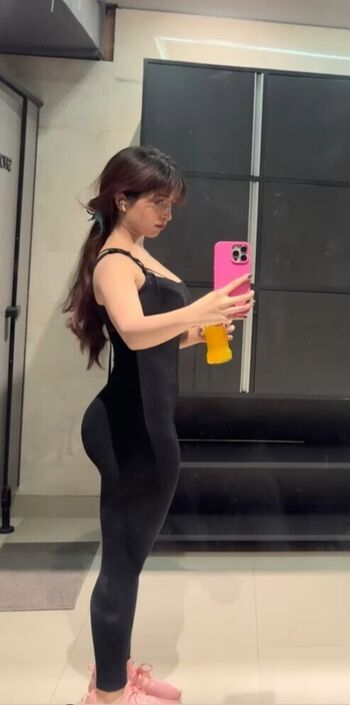 🔥 Samriddhi uniyal leaked private photo uncensored full