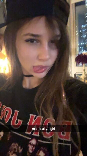 🔥 Sara dobrik leaked private photo uncensored full