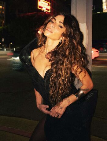 🔥 Sarah shahi page leaked private photo uncensored full