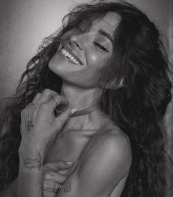 🔥 Sarah shahi leaked private photo uncensored full