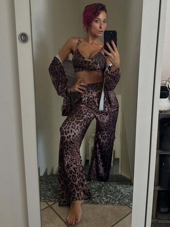 🔥 Saveria sforza tattoo leaked private photo uncensored full