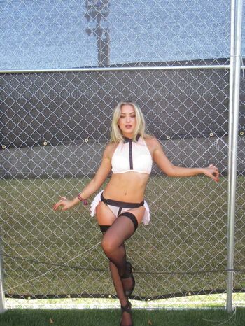 🔥 Scarlet aviram page leaked private photo uncensored full