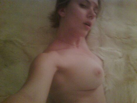 🔥 Scarlett johansson  page leaked private photo uncensored full