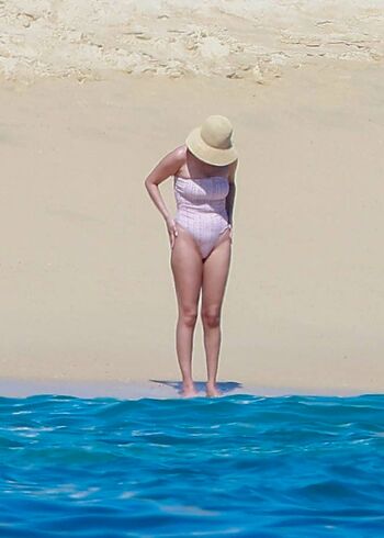 🔥 Selena gomez  page leaked private photo uncensored full