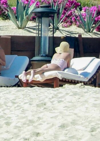 🔥 Selena gomez  page leaked private photo uncensored full