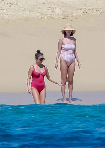 🔥 Selena gomez  page leaked private photo uncensored full