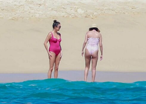 🔥 Selena gomez  page leaked private photo uncensored full