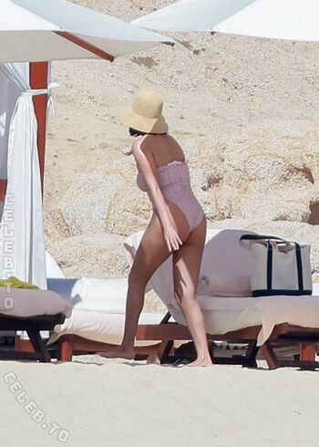 🔥 Selena gomez  page leaked private photo uncensored full