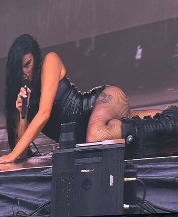 🔥 Sevdaliza page leaked private photo uncensored full