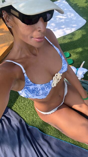 🔥 Sevdaliza page leaked private photo uncensored full
