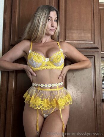 🔥 Skye evans leaked private photo uncensored full