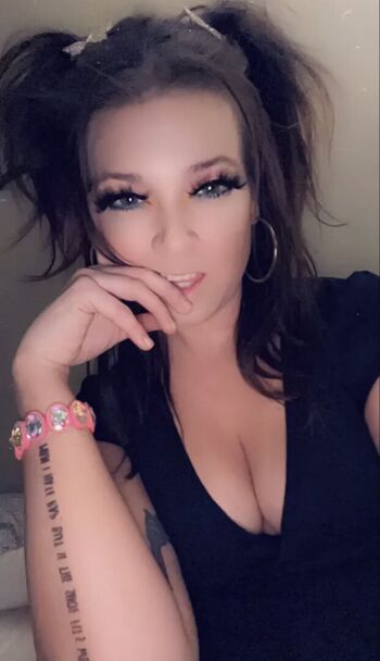 🔥 Snackboxxbarbie leaked private photo uncensored full