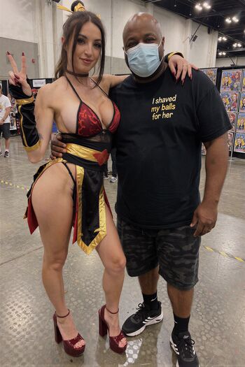 🔥 Some asmrtist page leaked private photo uncensored full