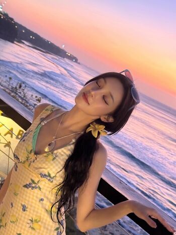 🔥 Song yuqi page leaked private photo uncensored full