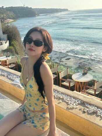 🔥 Song yuqi page leaked private photo uncensored full