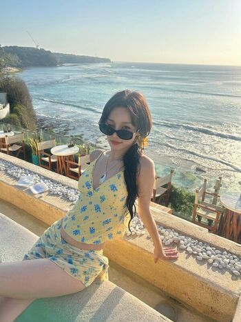 🔥 Song yuqi page leaked private photo uncensored full