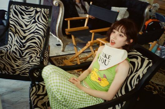 🔥 Song yuqi page leaked private photo uncensored full