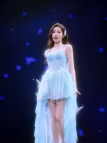 🔥 Song yuqi page leaked private photo uncensored full
