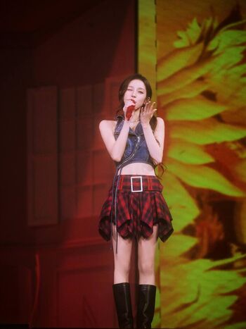 🔥 Song yuqi page leaked private photo uncensored full