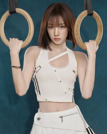 🔥 Song yuqi leaked private photo uncensored full