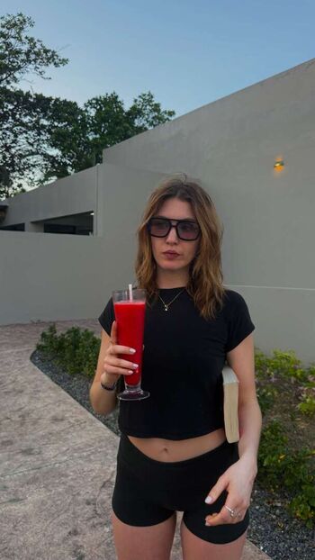 🔥 Sophie nelisse page leaked private photo uncensored full