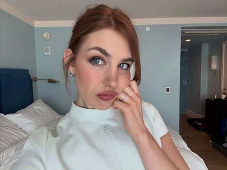 🔥 Sophie nelisse leaked private photo uncensored full