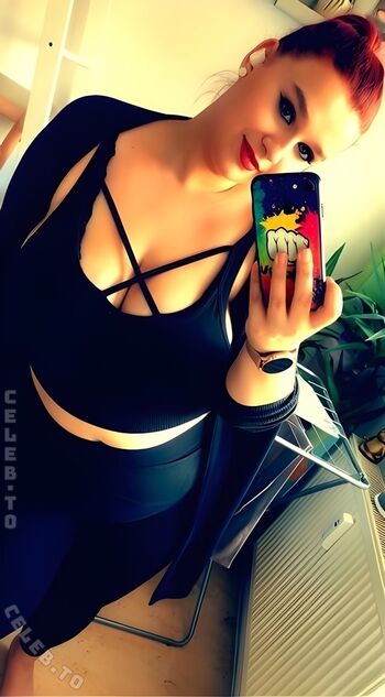 🔥 Sophieschmande leaked private photo uncensored full