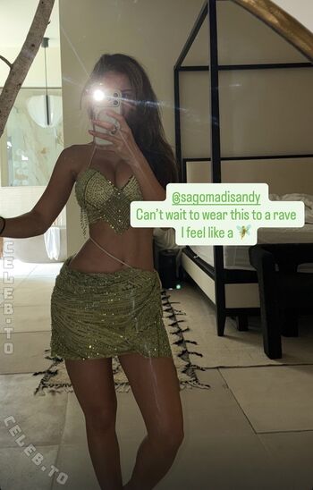 🔥 Sssniperwolf  page leaked private photo uncensored full